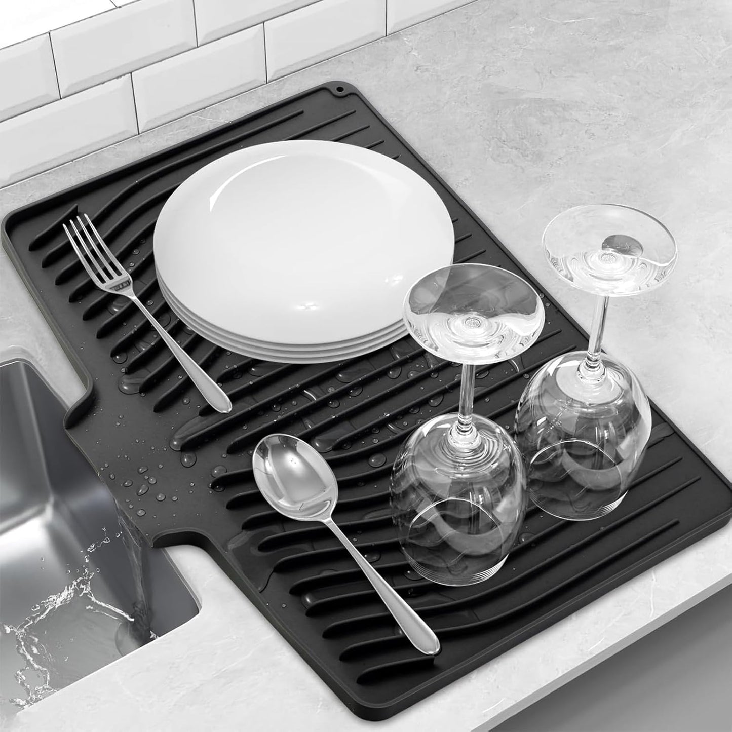 Silicone Dish Drying Mat for Kitchen Counter, Dish Drainer Mat, Non-Slip Drying Pad with Built-in