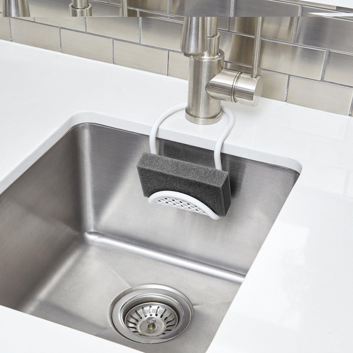 Umbra Sling Flexible Sink Caddy, Non-Slip – Holds Sponge, Scrubbing Brush or Dishrag, White