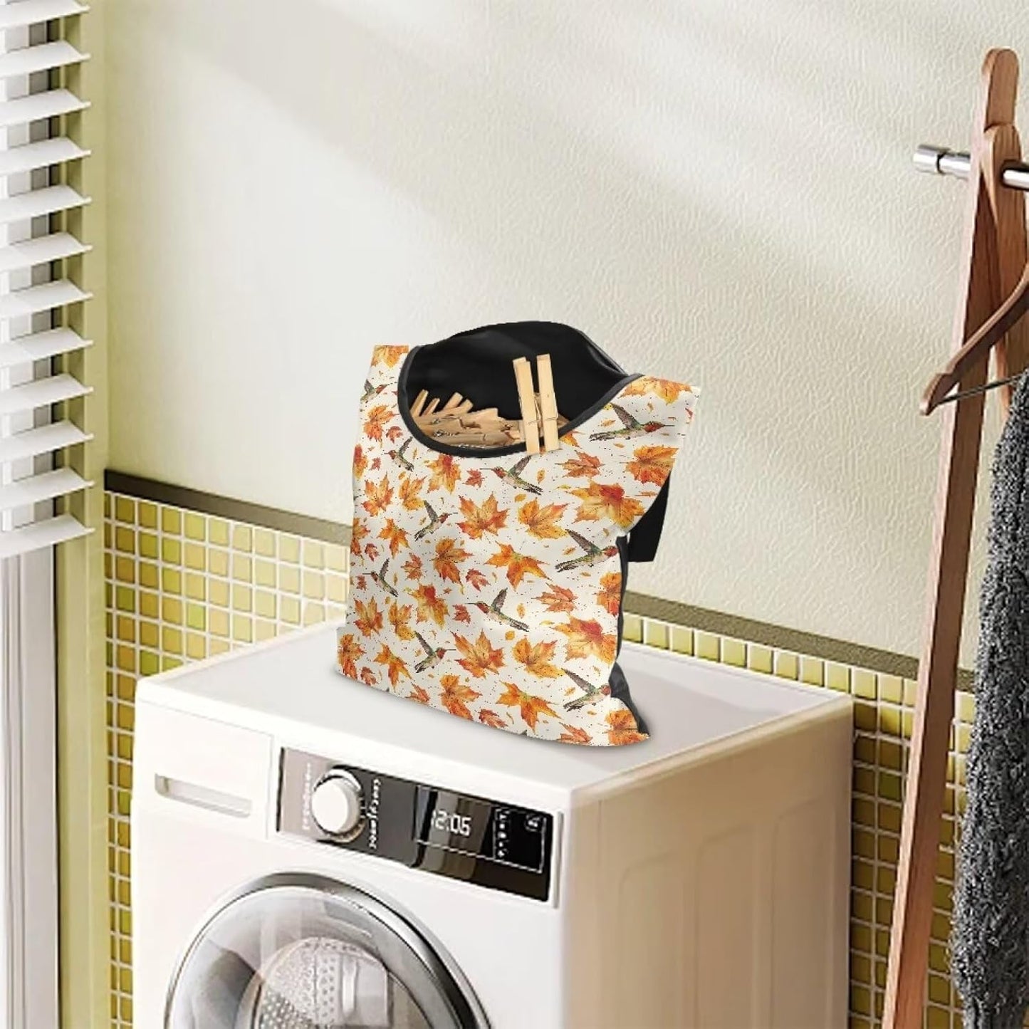 Maple Leaf Large Capacity 14.5 x 12 Inch Clothespin Bag with Hanging Hook Hummingbird Waterproof