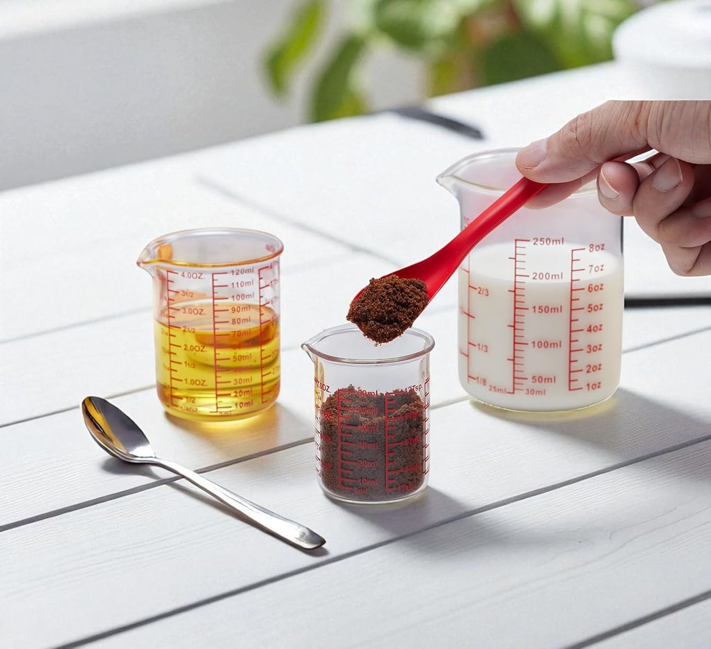 High Borosilicate Glass Measuring Cup-V-Shaped Spout，Glass Measuring Beaker for Kitchen or