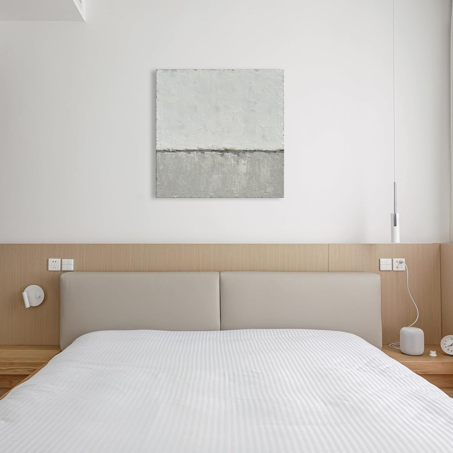 NANKAI art Hand-painted abstract canvas wall art featuring a minimalist design in gray White
