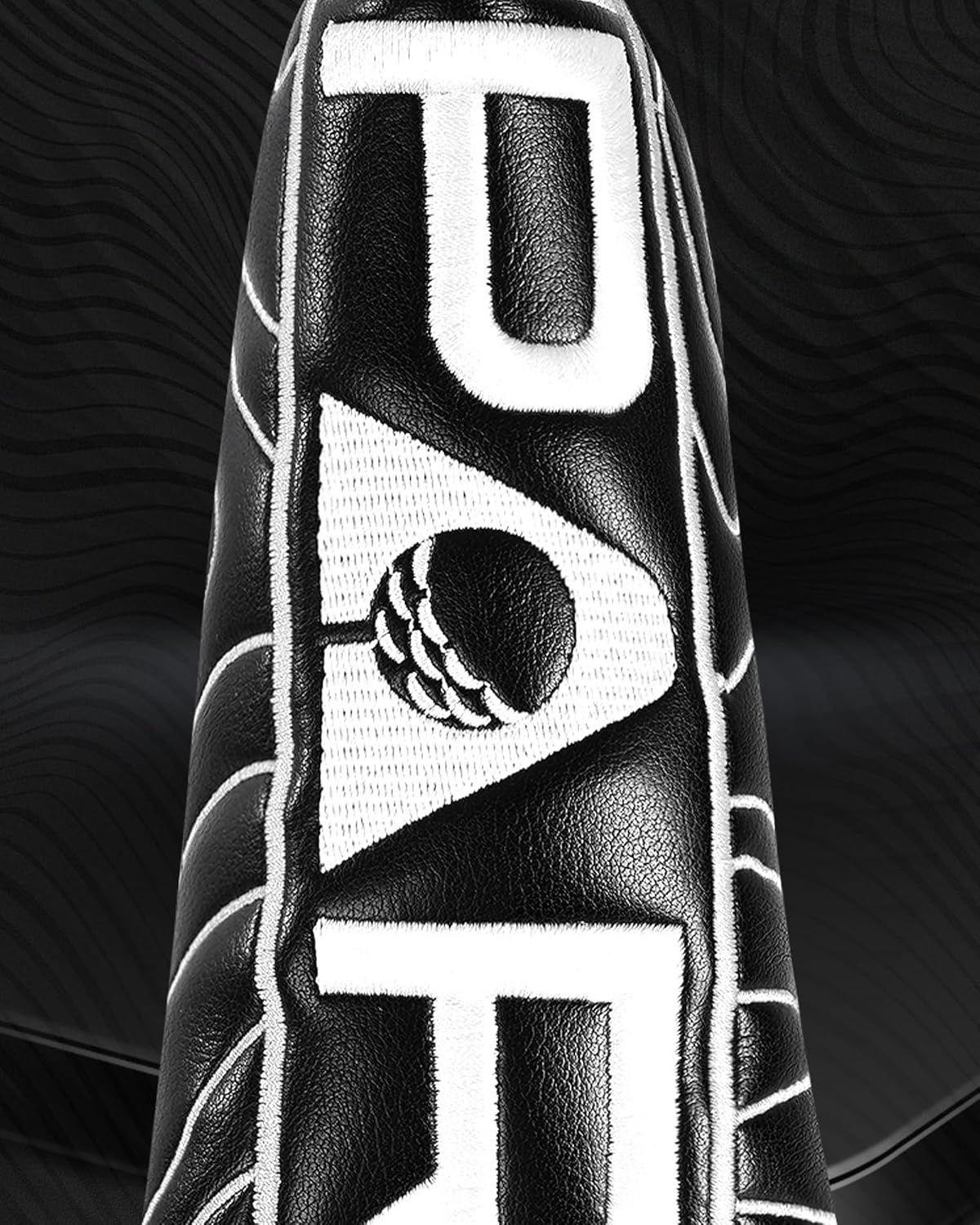 Big Teeth Golf Club Covers Full Set Driver Headcover Fairway Wood Hybrid Golf Club Iron Head