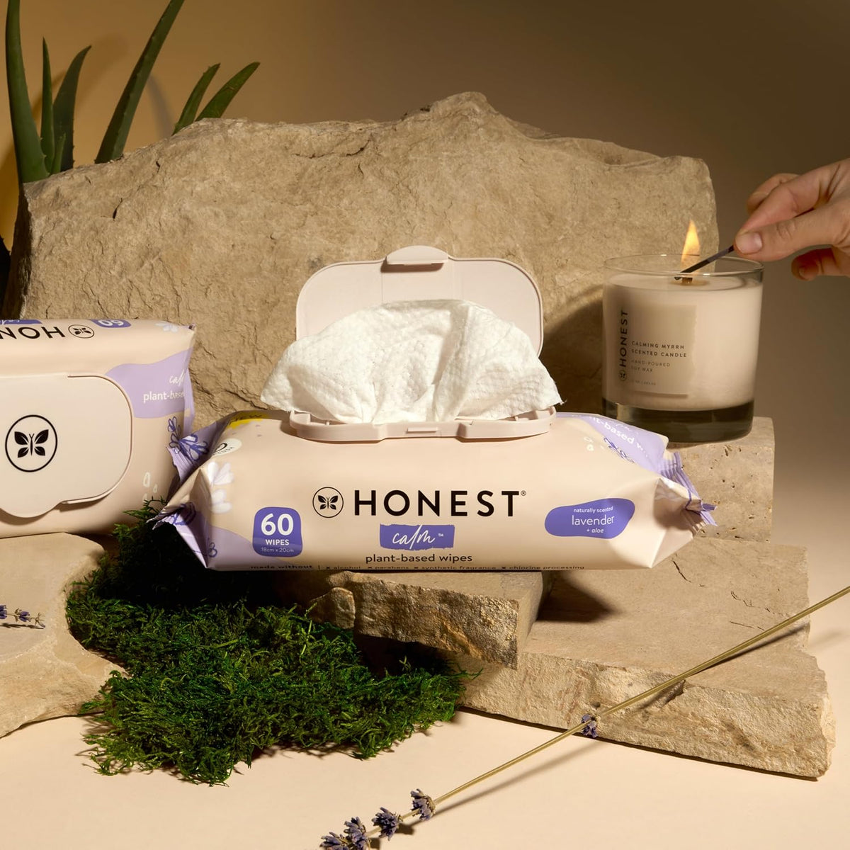The Honest Company Calm and Cleanse Naturally Scented Wipes Cleansing Multi-Tasking Wipes 99% Water