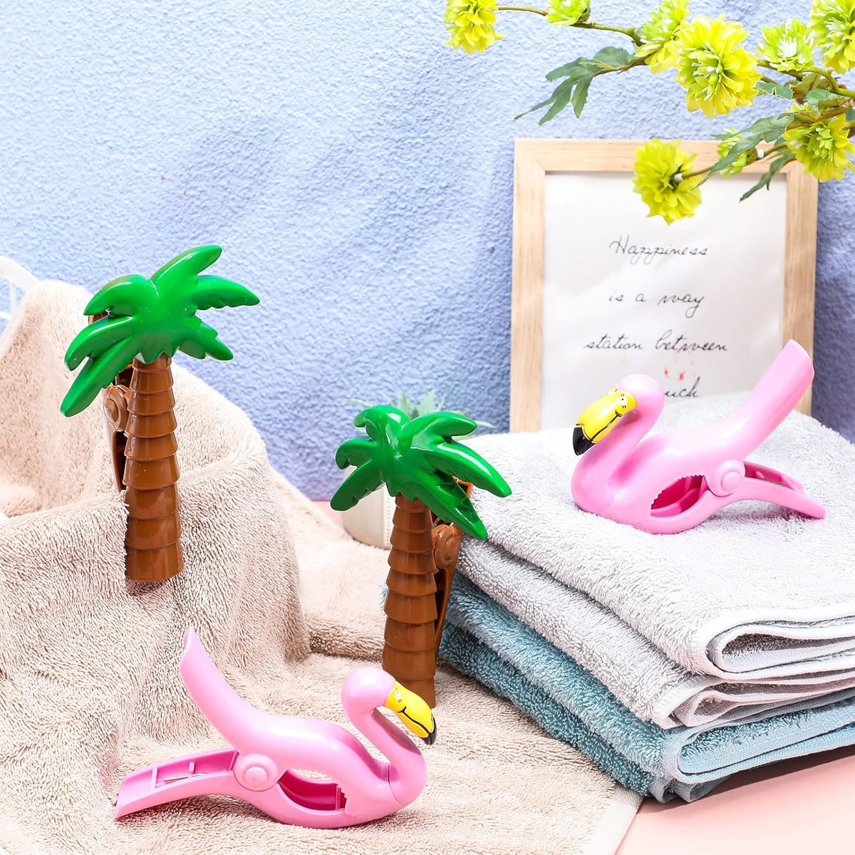 4 Pieces Beach Towel Clip Jumbo Size Chair Clips Towel Holder Clothes Pegs Christmas Stocking Clamp