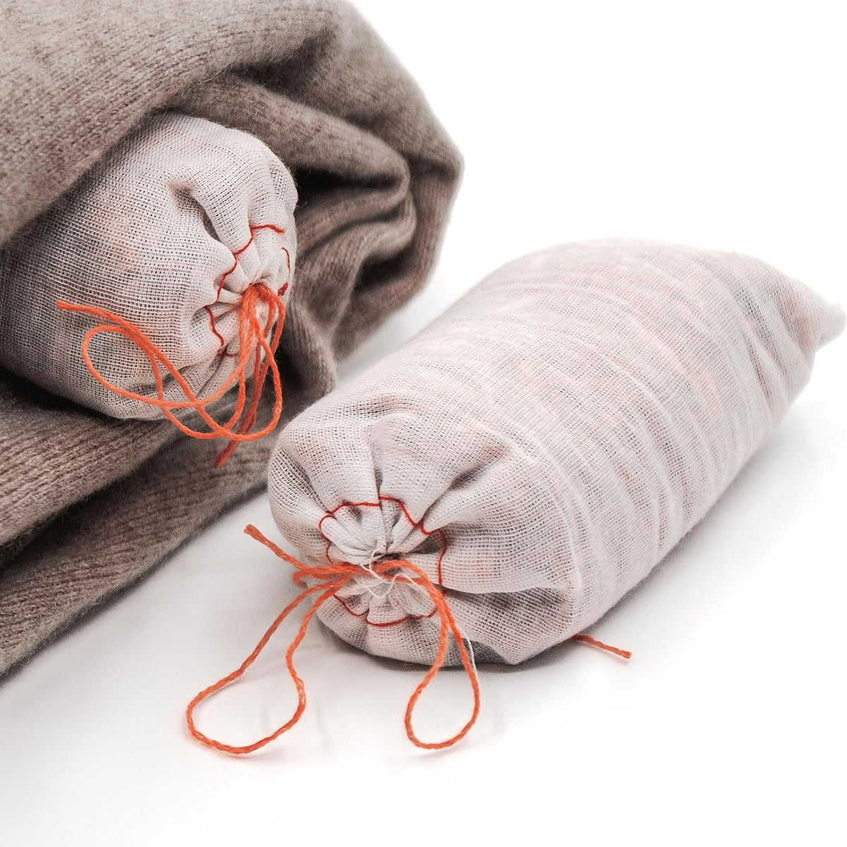 Homode Cedar Bags and Sachets - Aromatic Cedar Wood Blocks and Shavings for Clothes and Shoes