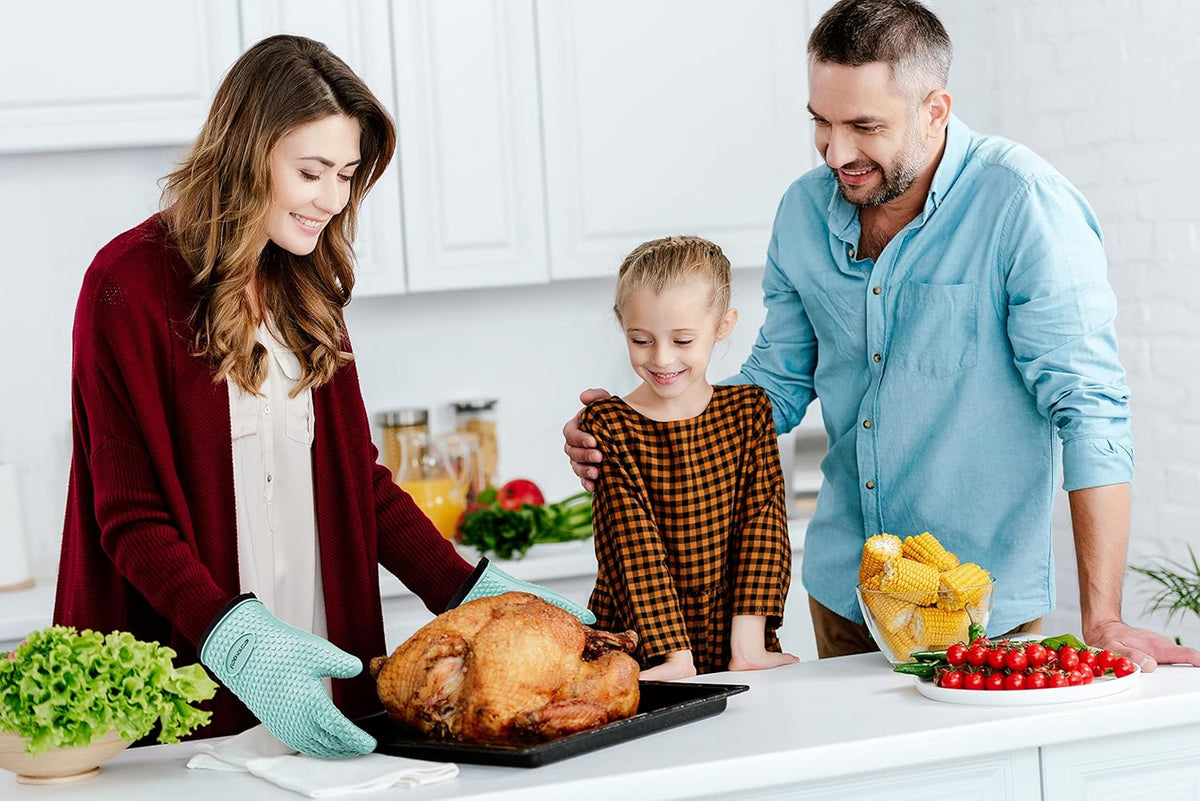 KITCHEN PERFECTION XL Silicone Smoker Oven Gloves -Extreme Heat Resistant BBQ Gloves -Handle Hot