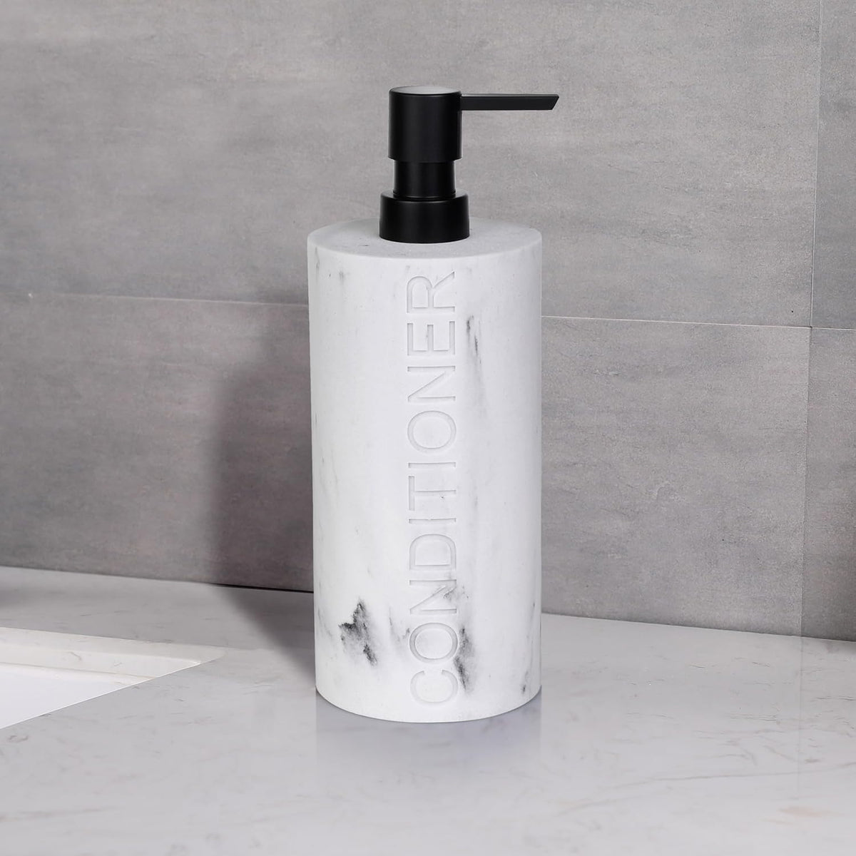 Conditioner Dispenser – Luxurious Refillable Pump Bottle with Embossed Text, Durable Construction
