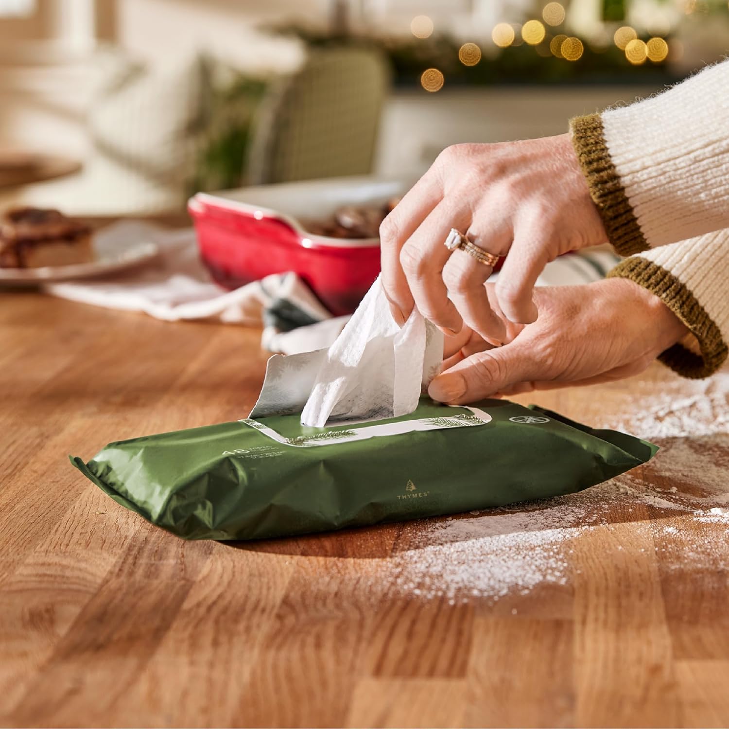 Thymes Frasier Fir All-Purpose Cleaning Wipes – Multi-Purpose Cleaning Wipes – Safe for