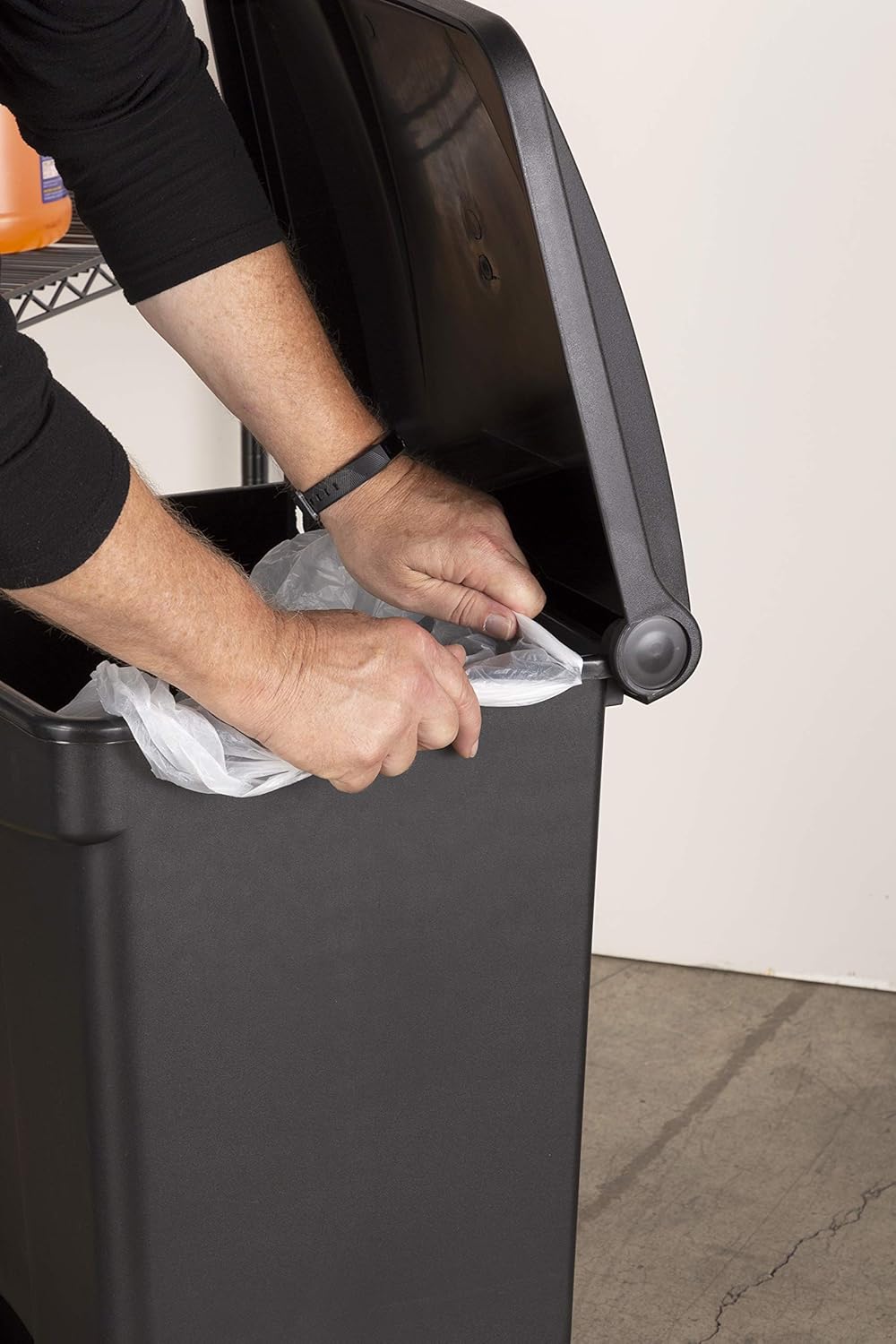 Safco Step On Plastic Trash Can with Foot Pedal, 23 Gallon Garbage Can for Kitchen, Indoor or