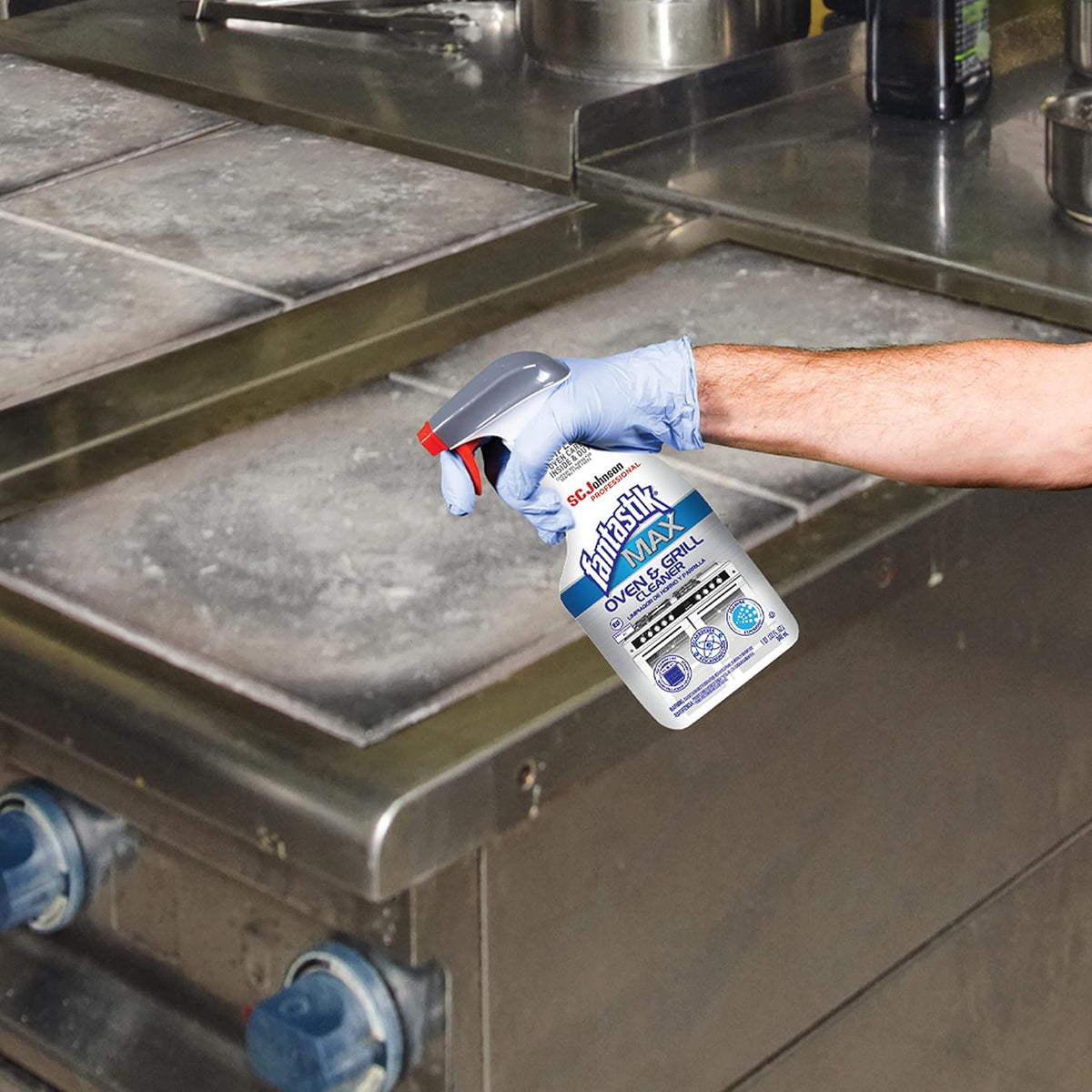 SC Johnson Professional, Fantastik Max Oven & Grill Cleaner Spray, Cleans Inside and Out, 32 Oz