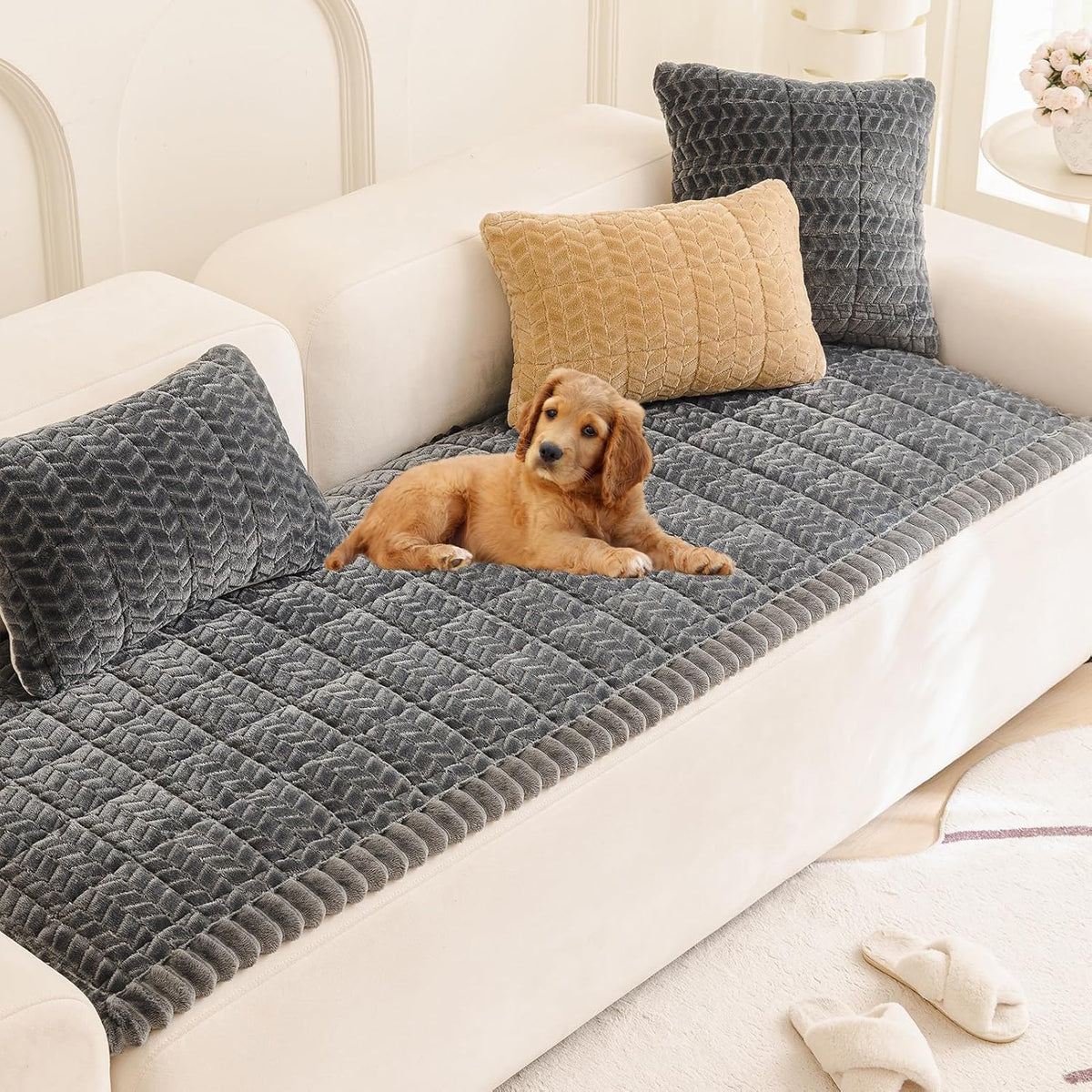 Mivnue Pet Couch Cover Protector Sofa Covers for Pets Washable Non Slip Couches and Sofas Dog Mat