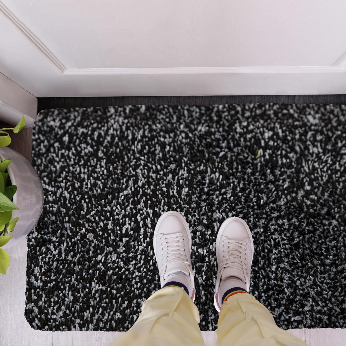 Premium Microfiber Indoor Door Mat – 24"x36" Washable Entry Mat, Non-Slip, Waterproof Backing