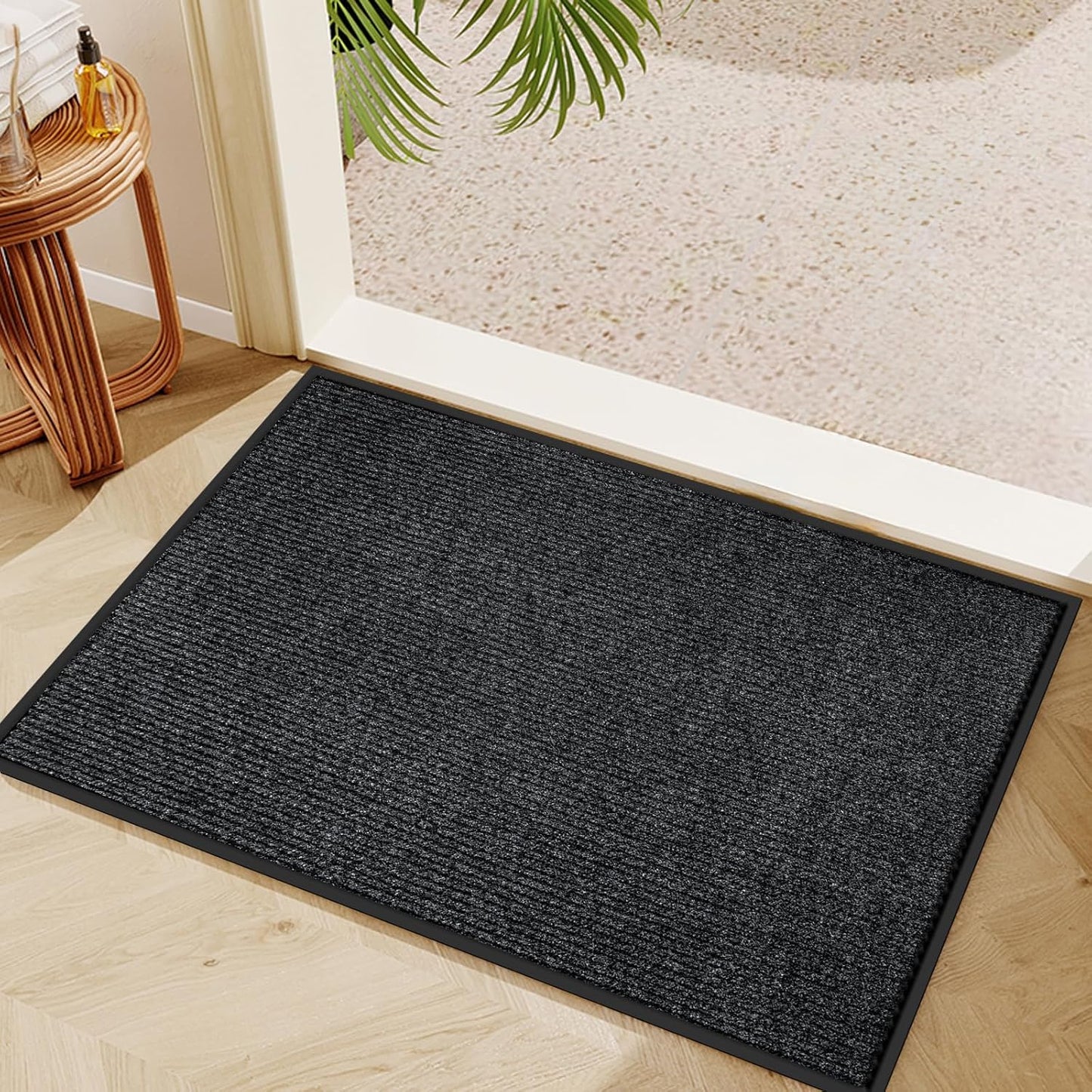 Vicwe Indoor Outdoor Door Mat, 2'x4' Heavy Duty Front Door Mat, Non-Slip Washable Doormats Entrance
