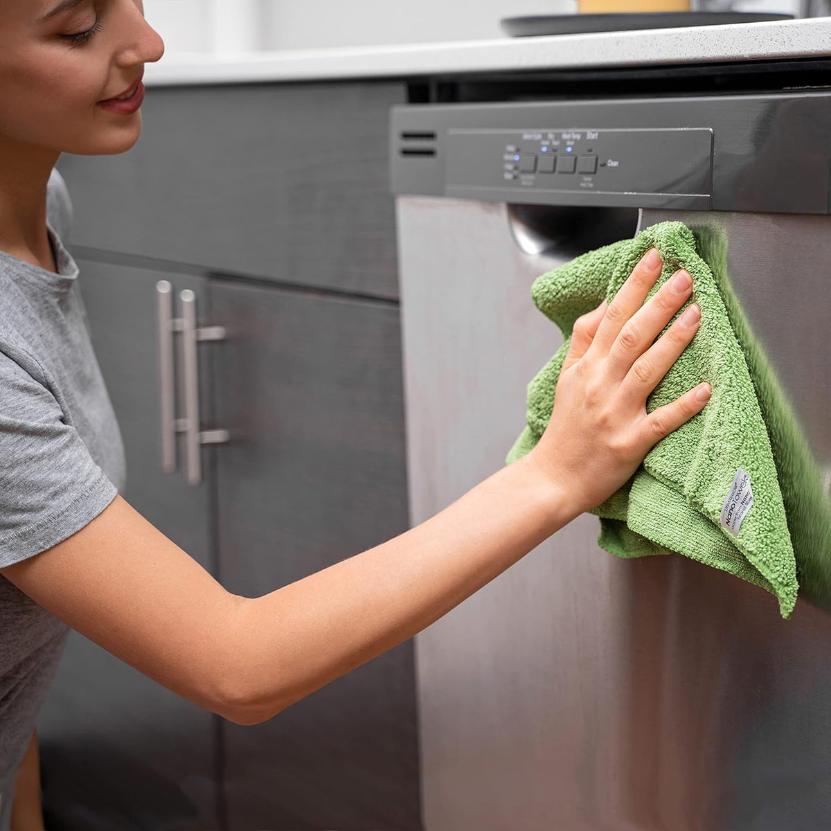 The Amazing Eco Cloth That Cleans Virtually Any Surface with Only Water. No More Paper Towels Or