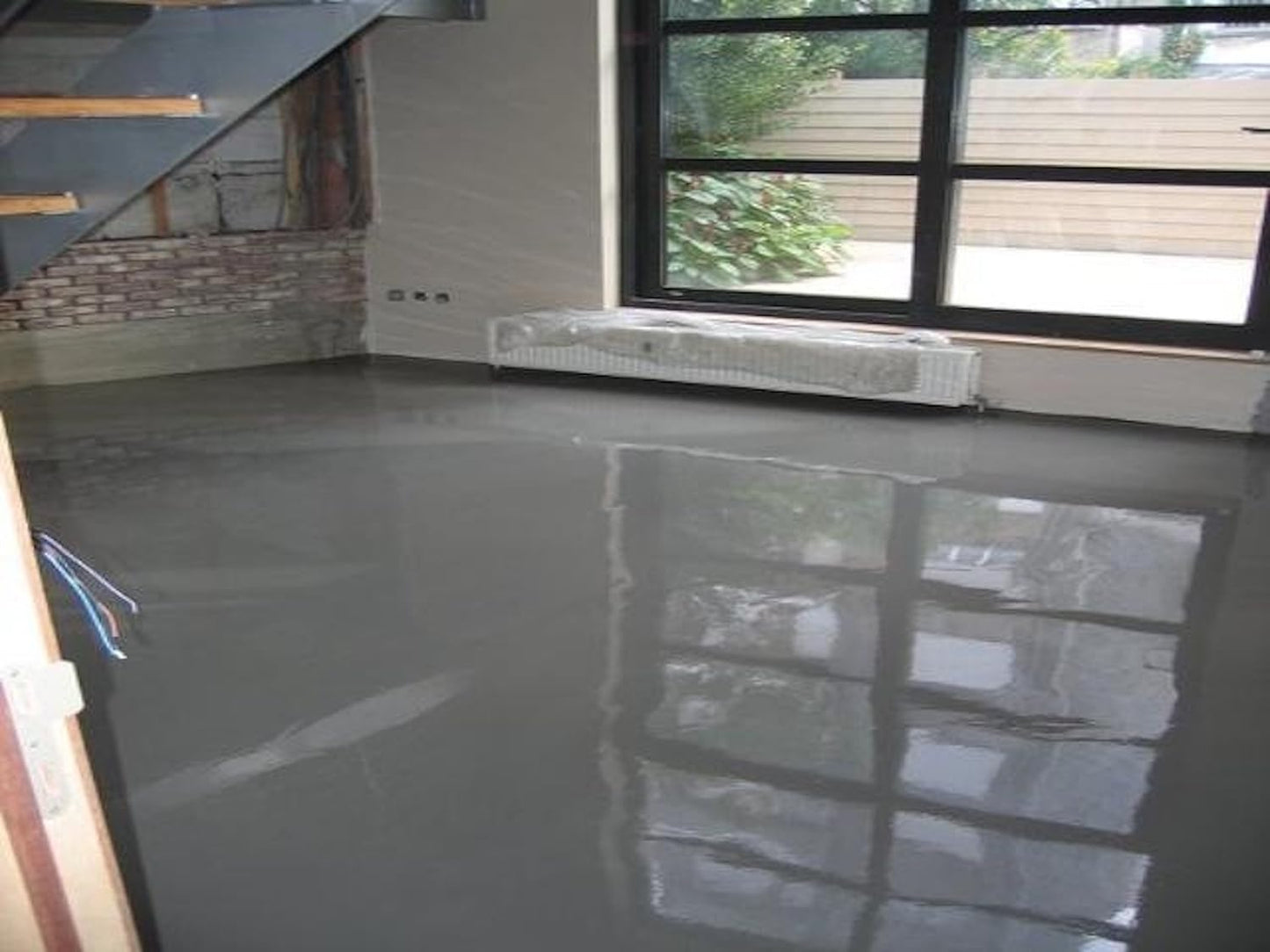 Coloredepoxies 10007 Dark Gray Epoxy Resin Coating Made with Beautiful and Vibrant Pigments, 100%