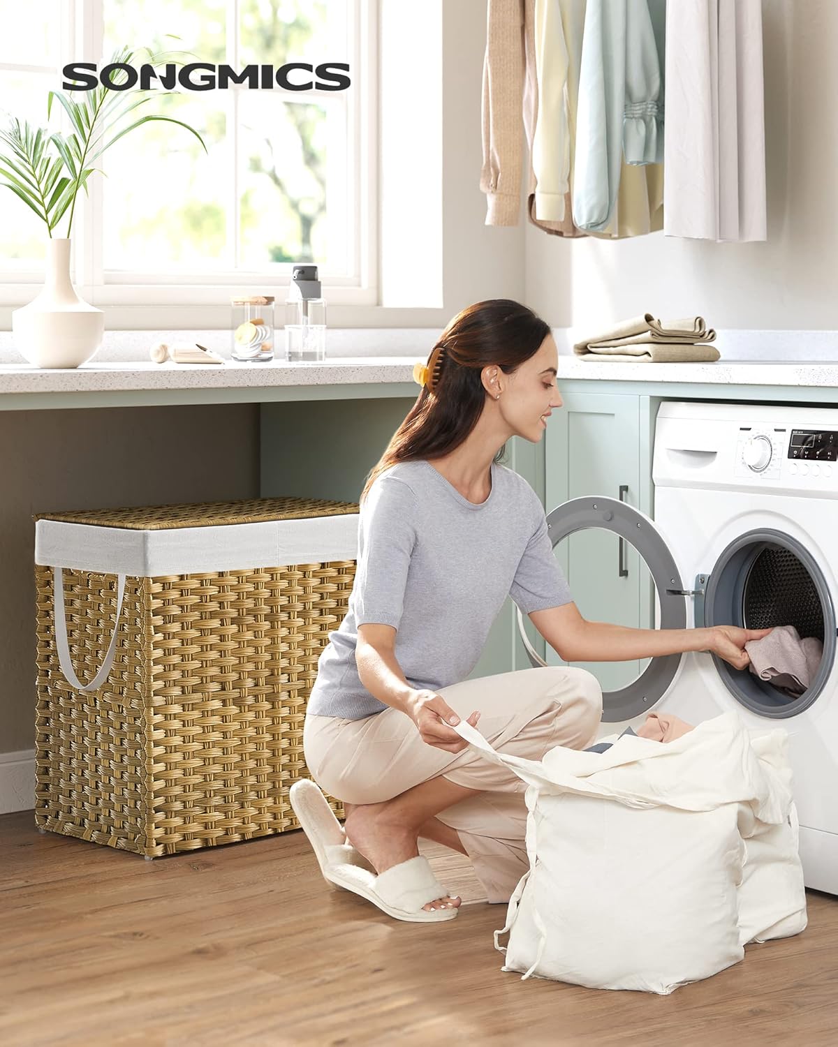 SONGMICS Laundry Hamper with Lid, 130L Clothes Hamper with 2 Removable Liner Bags, 6 Mesh Bags