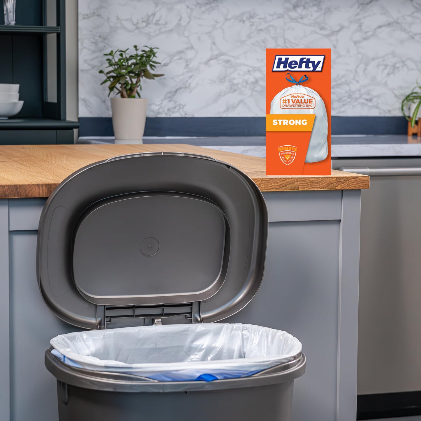 Hefty Strong 13G Tall Kitchen Trash Bags, White, Unscented, 120ct
