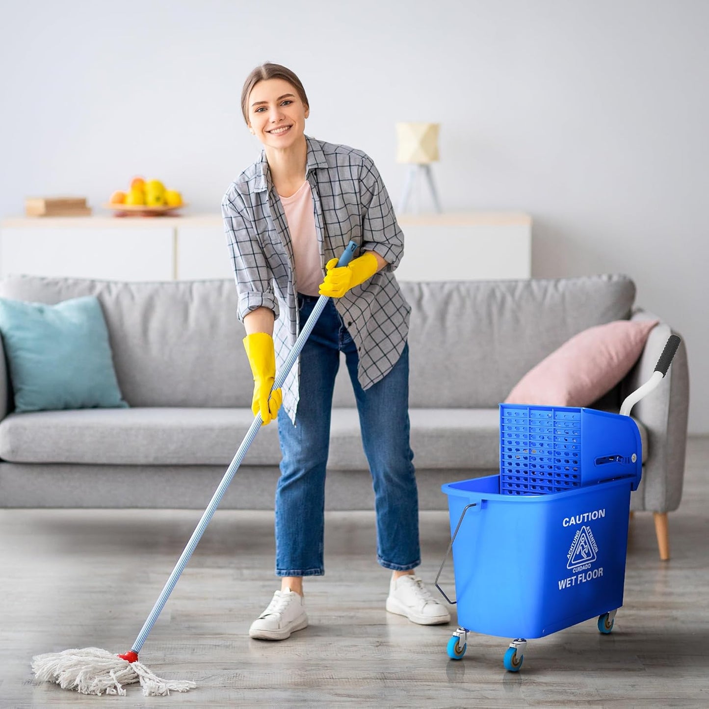 HOMCOM Compact Mop Bucket with Wringer on Wheels for Floor Cleaning, 21 Quart, Separate Dirty and