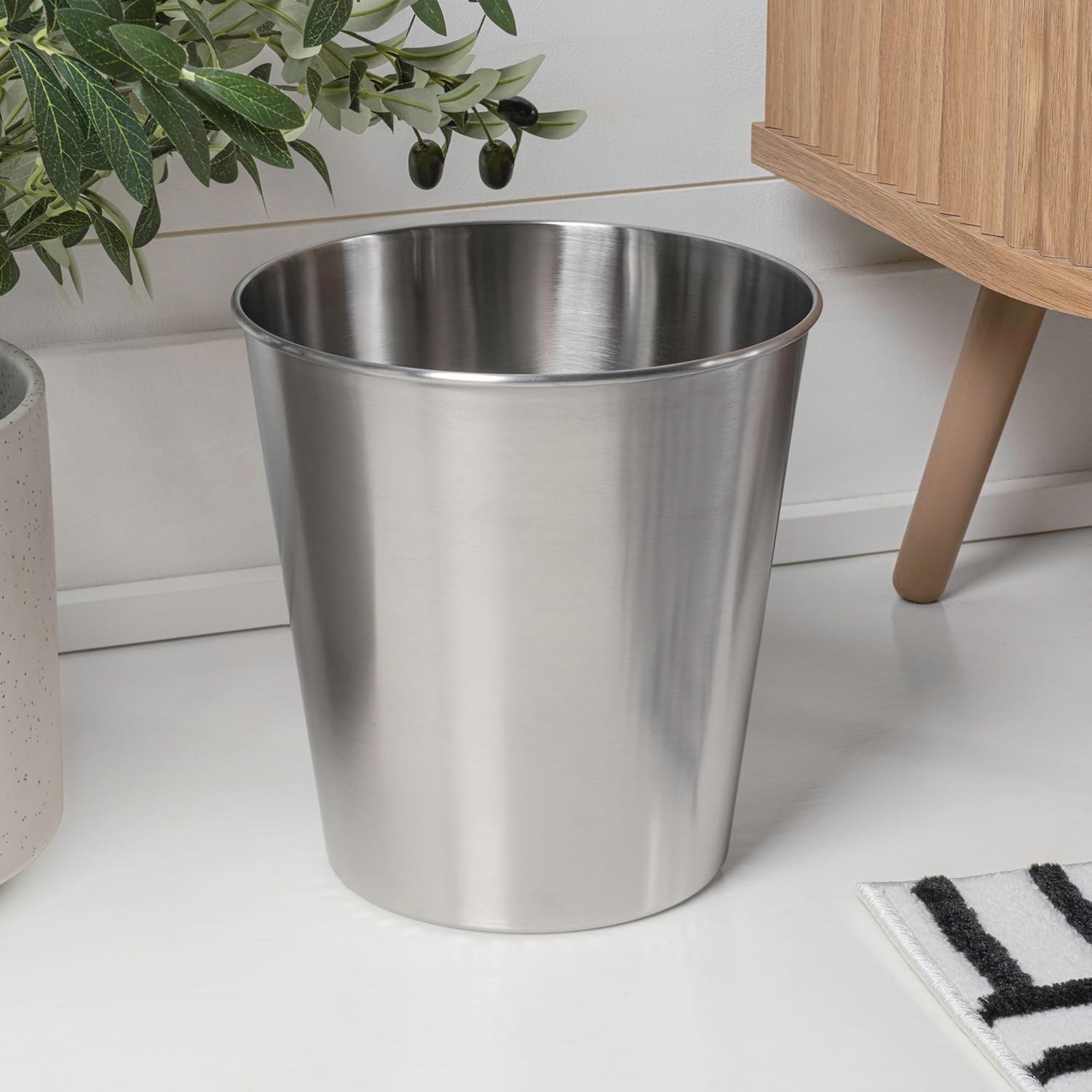 happimess HPM1113C Nolan Modern Classic Smooth Steel 2-Gallon Wastebasket for Home, Bathroom