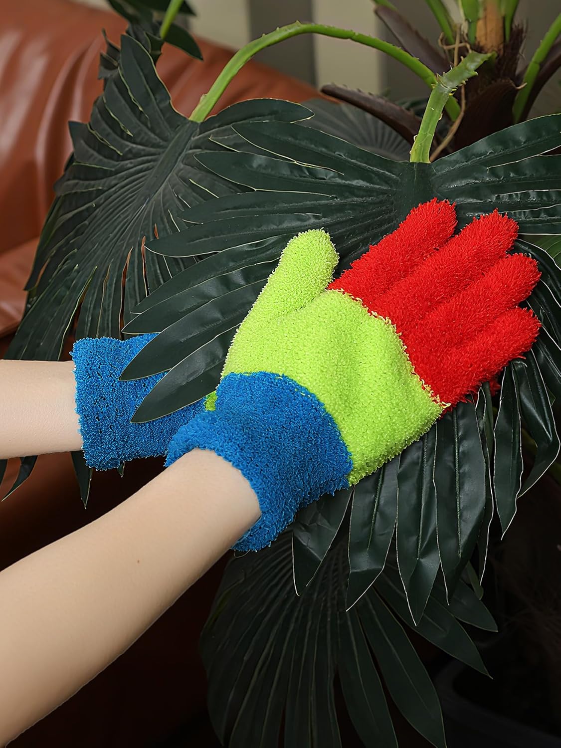 Patelai 3 Pairs Microfiber Plant Dusting Gloves Leaf Cleaning Gloves for Indoor Plants, Blinds