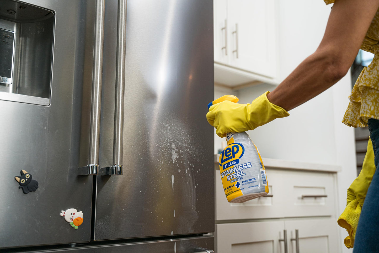 Zep Plus Stainless Steel Cleaner - 32 Fl OZ - R53512-2-in-1 benefits clean while preventing future