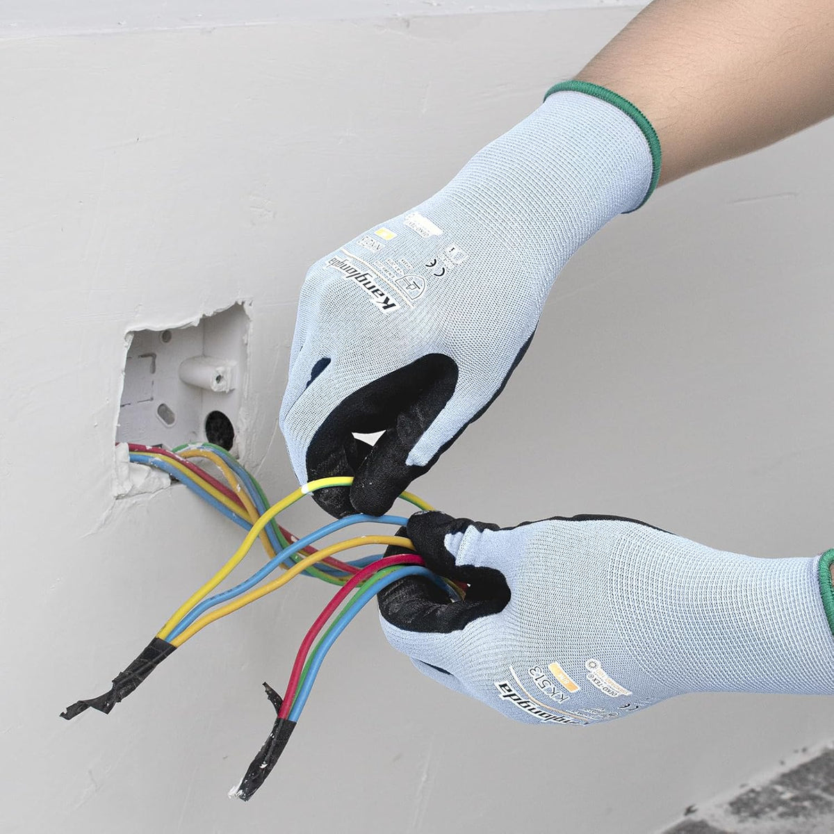 3-Paris Medium Work Gloves for Men and Women, Nitrile Coated Safety Protective Gloves with Grip