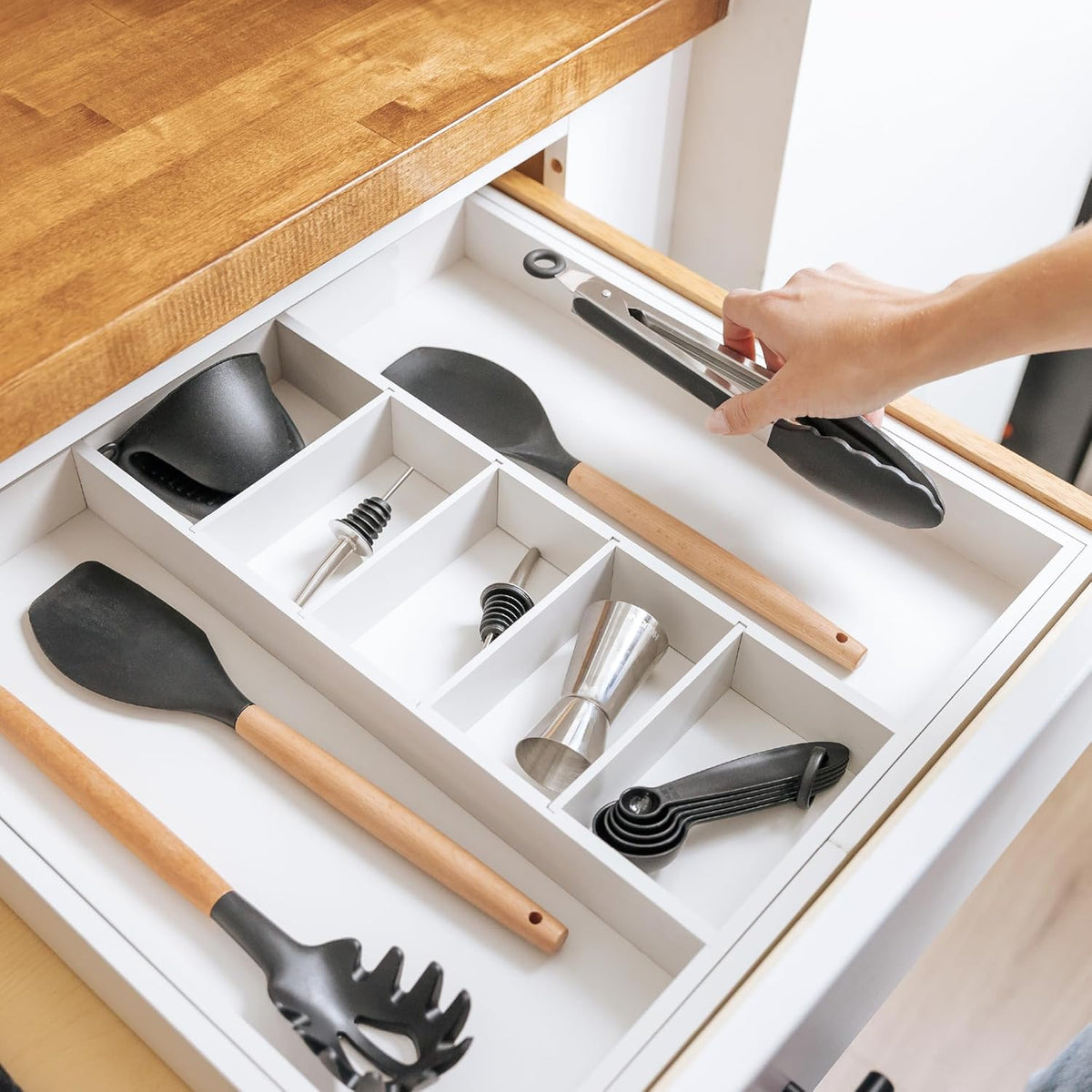 KitchenEdge Adjustable Kitchen Drawer Organizer for Utensils and Junk, Food-Safe Contract Grade