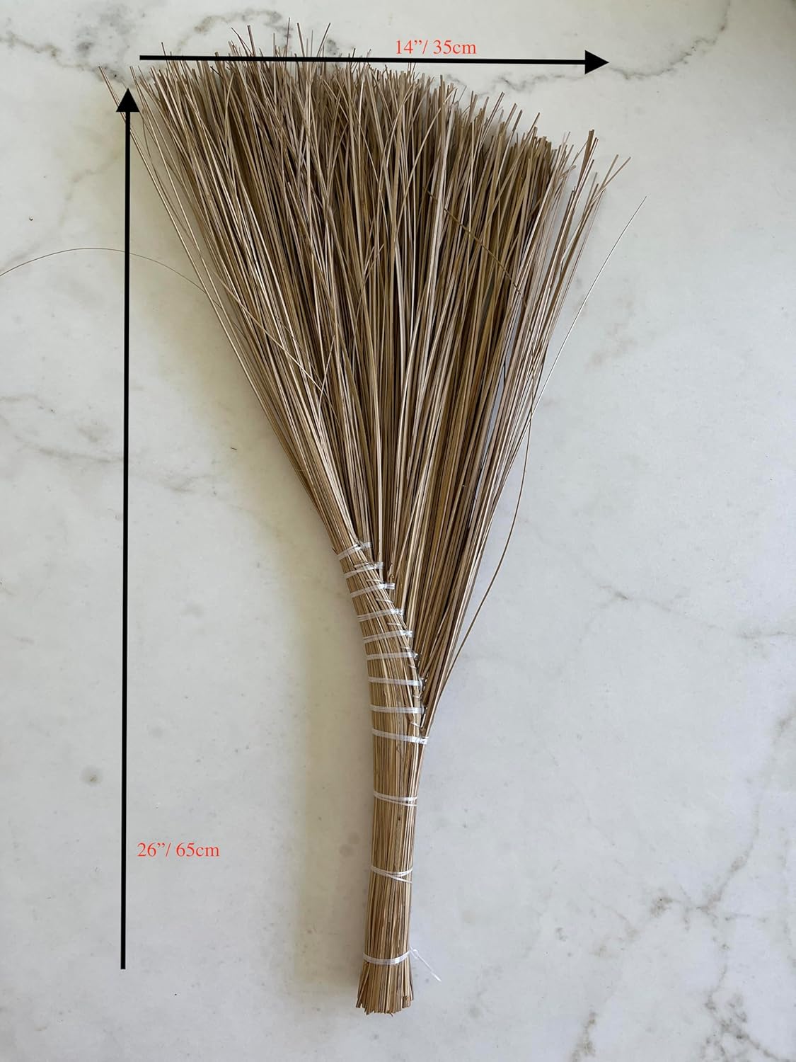 Vietnamese Natural Straw Broom/Handmade Coconut Leaf Broom for Outdoor, Patio, Driveway, Garden