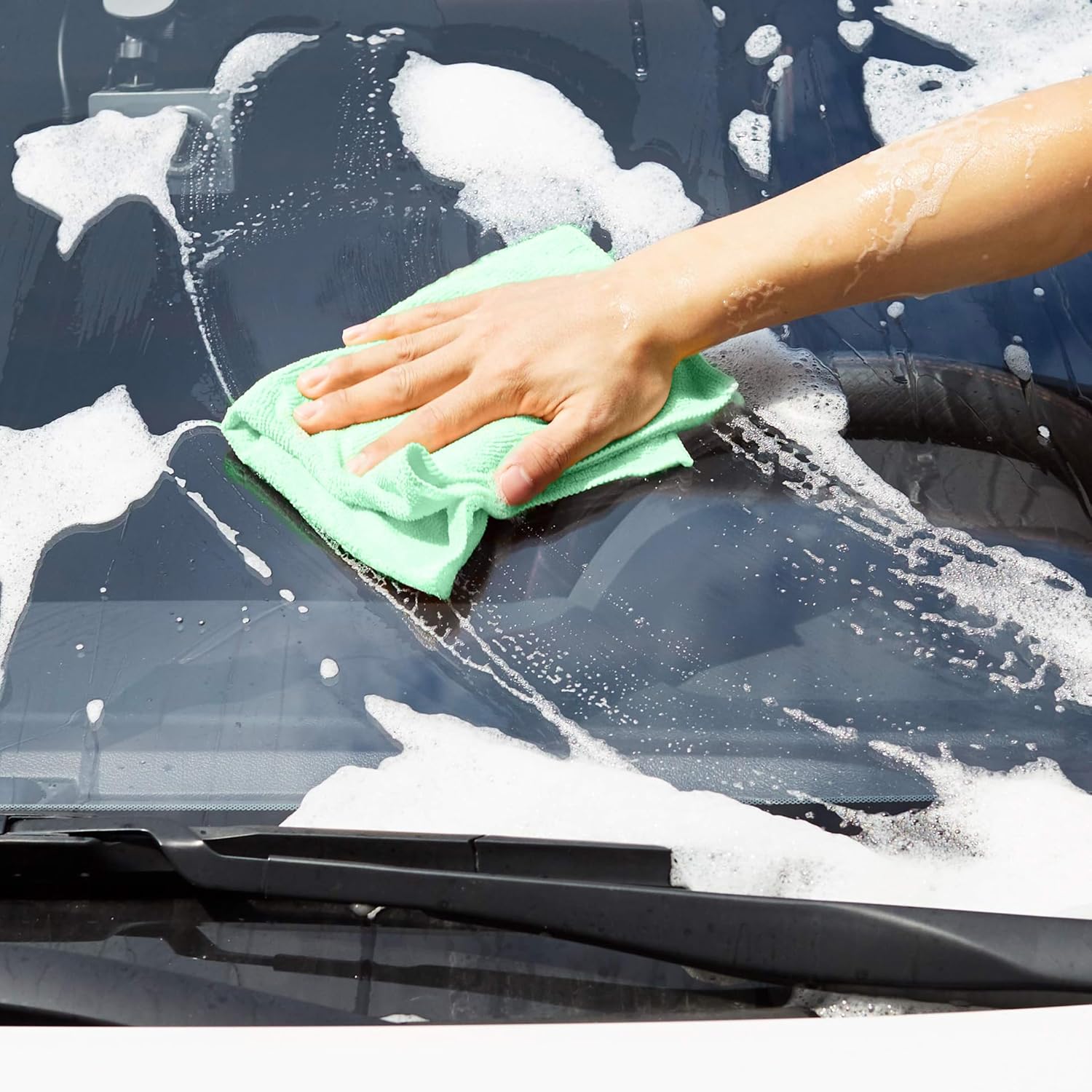 Amazon Basics Microfiber Cleaning Cloths, Non-Abrasive, Reusable and Washable, Pack of 48