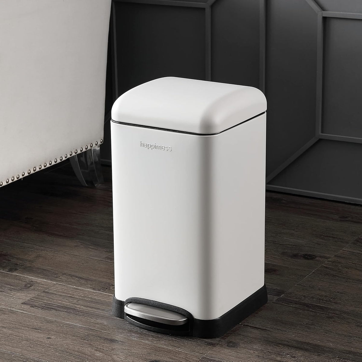 Happimess HPM1012C Betty Retro Mini 3.2-Gallon Step-Open Trash Can, Modern, Minimalistic