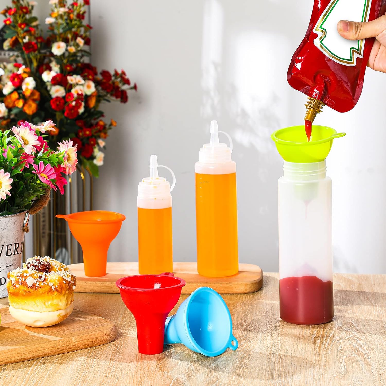 Silicone Funnels 4 Pieces Wide Mouth Funnel Flexible Condiment Sauce Canning Set for Home
