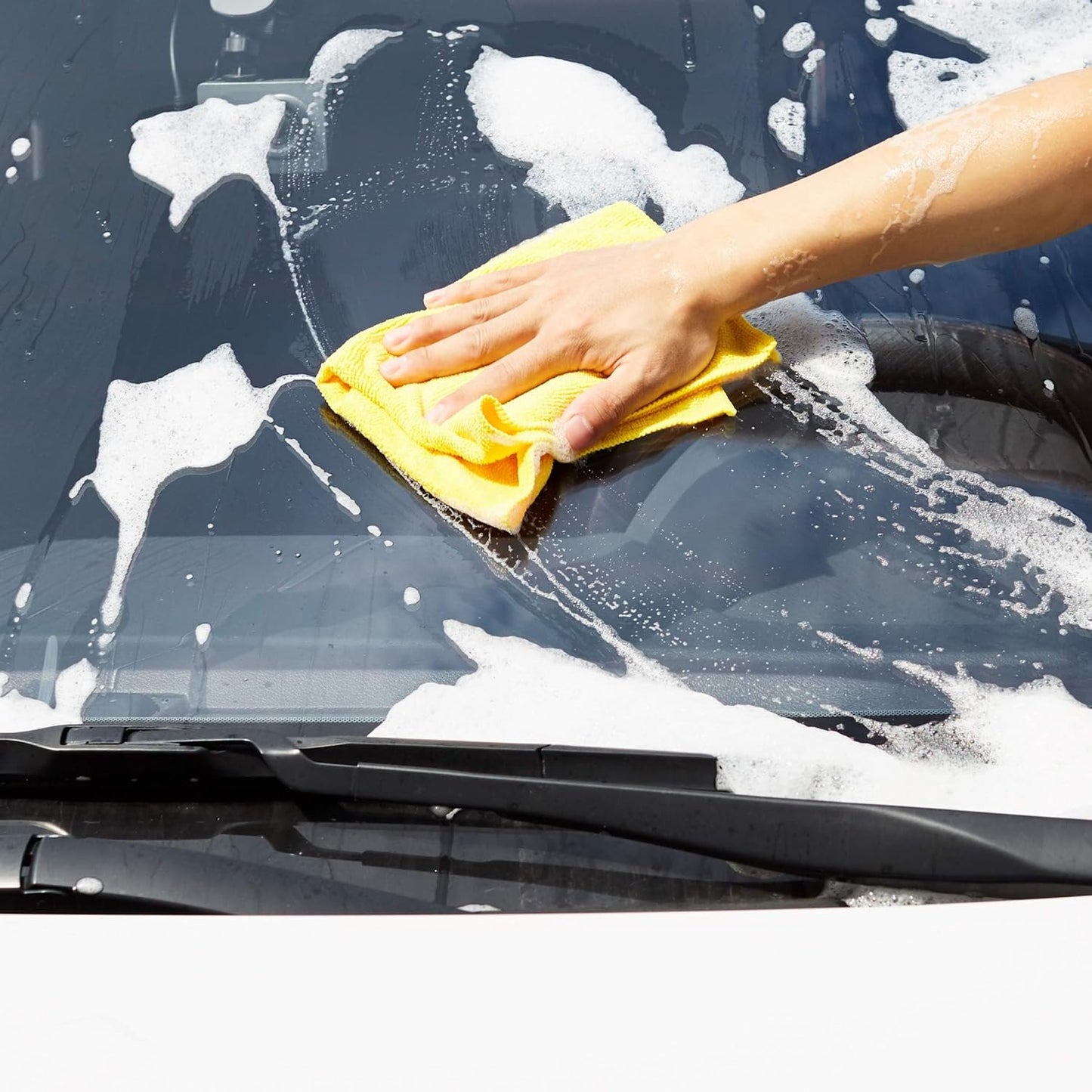 Amazon Basics Microfiber Cleaning Cloths, Ultra Absorbent, Lint Free, Streak Free, Non-Abrasive