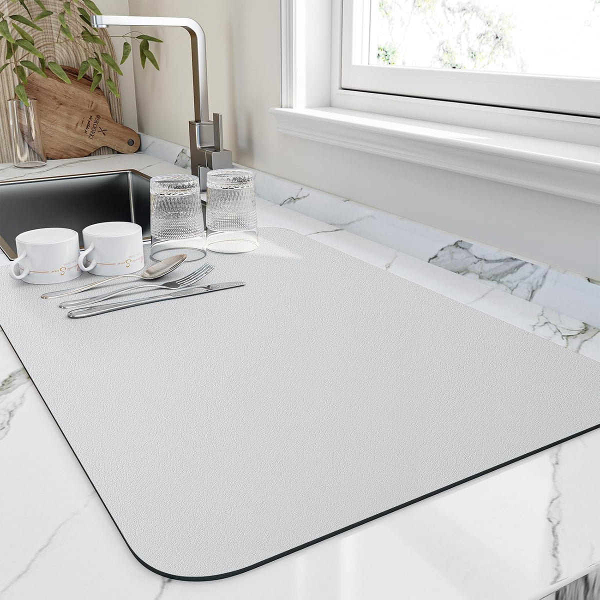 Dish Drying Mat for Kitchen Counter, Heat Resistant Drainer Mats with Non-slip Rubber Backed, Hide