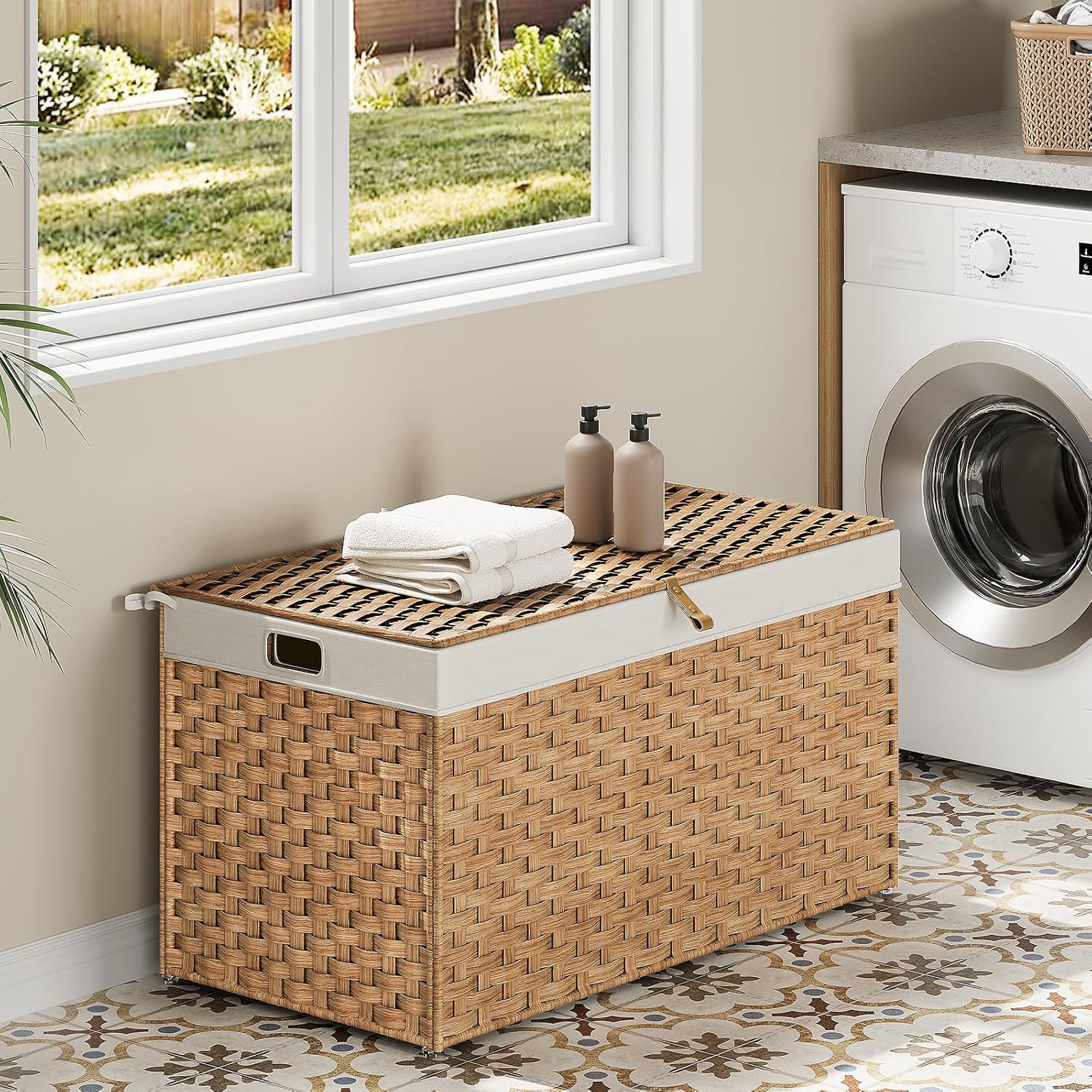 HOOBRO Storage Basket with Lid, 42.3 Gallon (160L) Wicker Basket, Handwoven Blanket Storage Basket