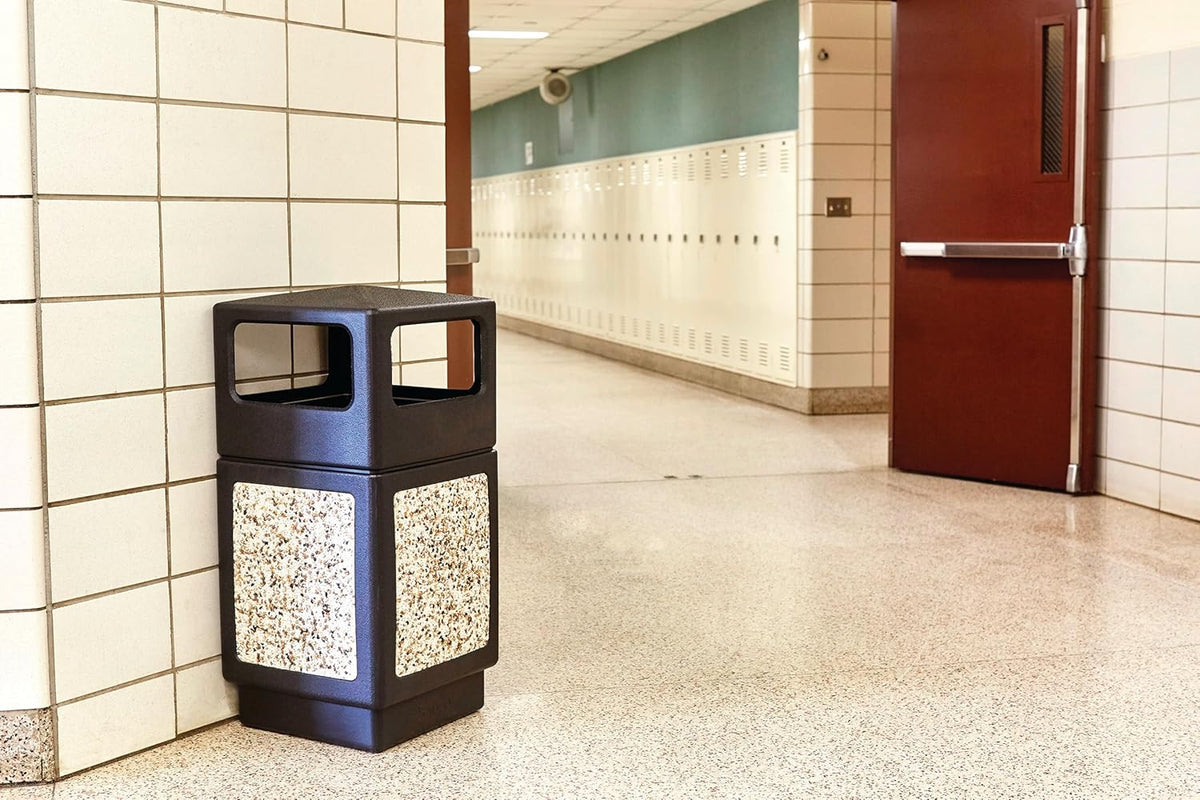 Safco Canmeleon Trash Can, 38 Gallons, Indoor and Outdoor Use, Durable & Weather-Resistant