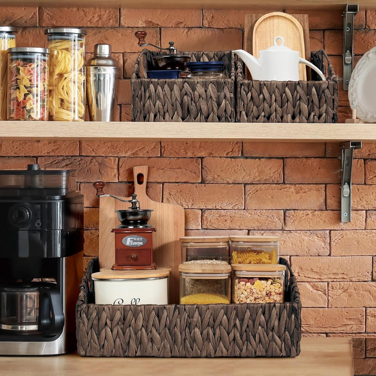 Ollieroo Natural Water Hyacinth Storage Baskets, Handwoven Wicker Storage Bins with Built-in