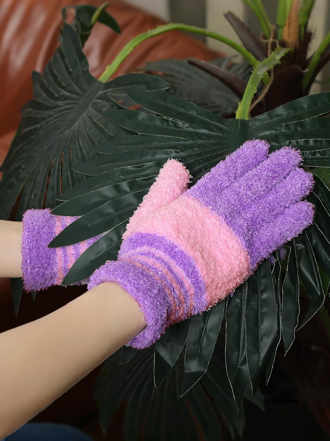 Patelai 3 Pairs Microfiber Plant Dusting Gloves Leaf Cleaning Gloves for Indoor Plants, Blinds