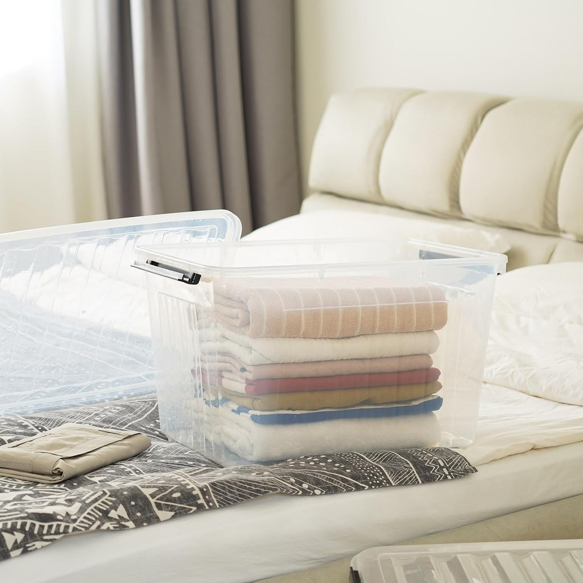 Citylife 54 QT Clear Plastic Storage Bins with Lids Stackable and Nestable Storage Boxes with Lids