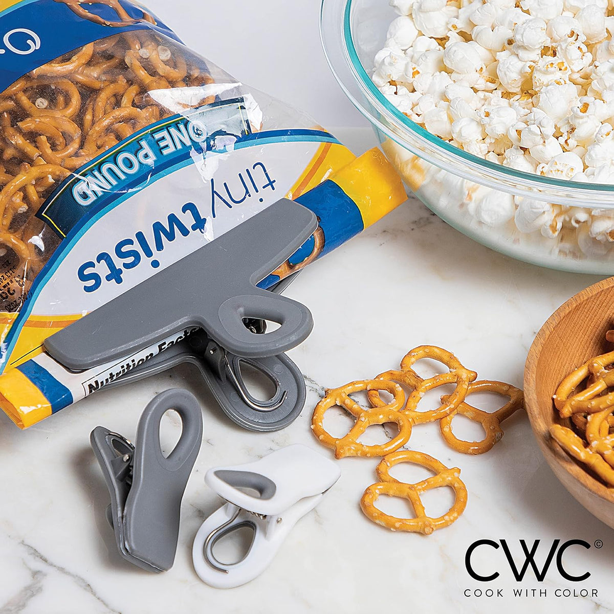 COOK WITH COLOR Bag Clips - Heavy Duty Chip Clip and Refrigerator Magnet Clips for Food Storage