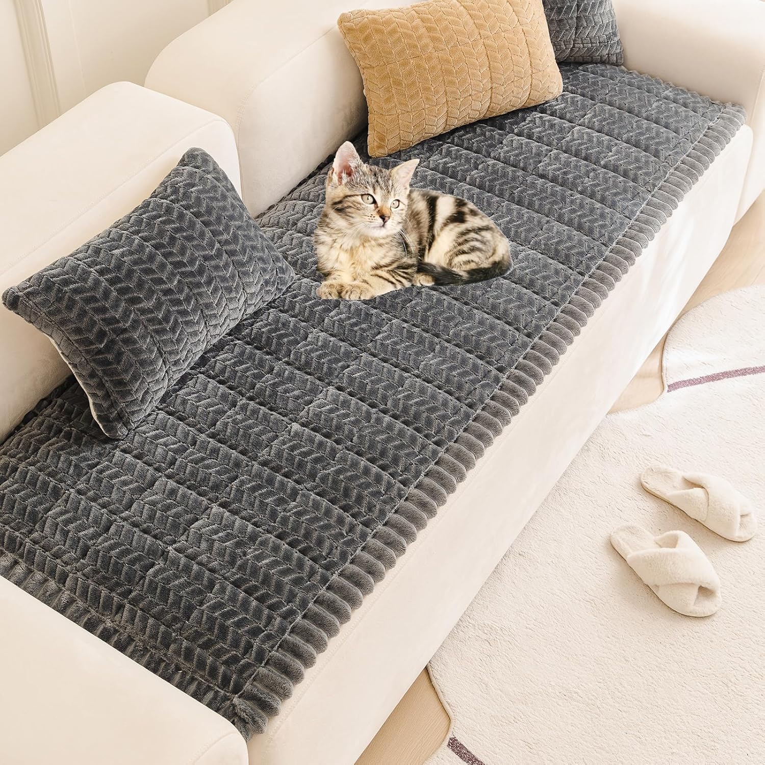 Mivnue Pet Couch Cover Protector Sofa Covers for Pets Washable Non Slip Couches and Sofas Dog Mat