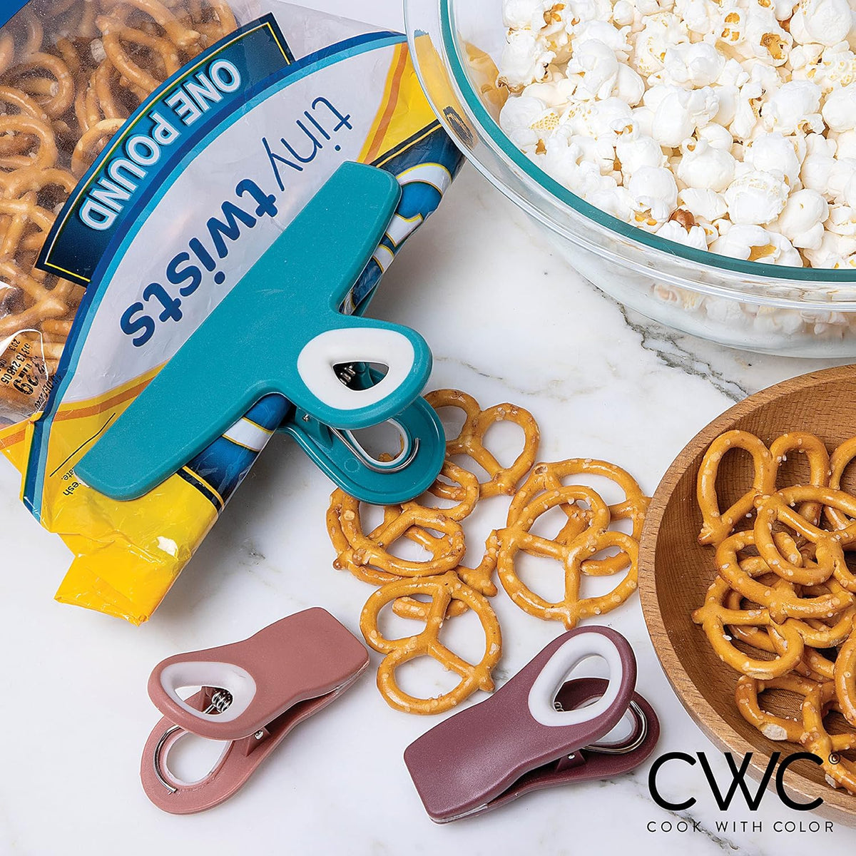 COOK WITH COLOR Bag Clips - Heavy Duty Chip Clip and Refrigerator Magnet Clips for Food Storage