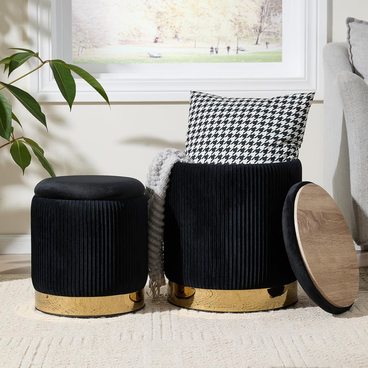 Royal Windsor Round Ottoman with Storage Set of 2, Vanity Stool with Storage for Bedroom, Ottoman