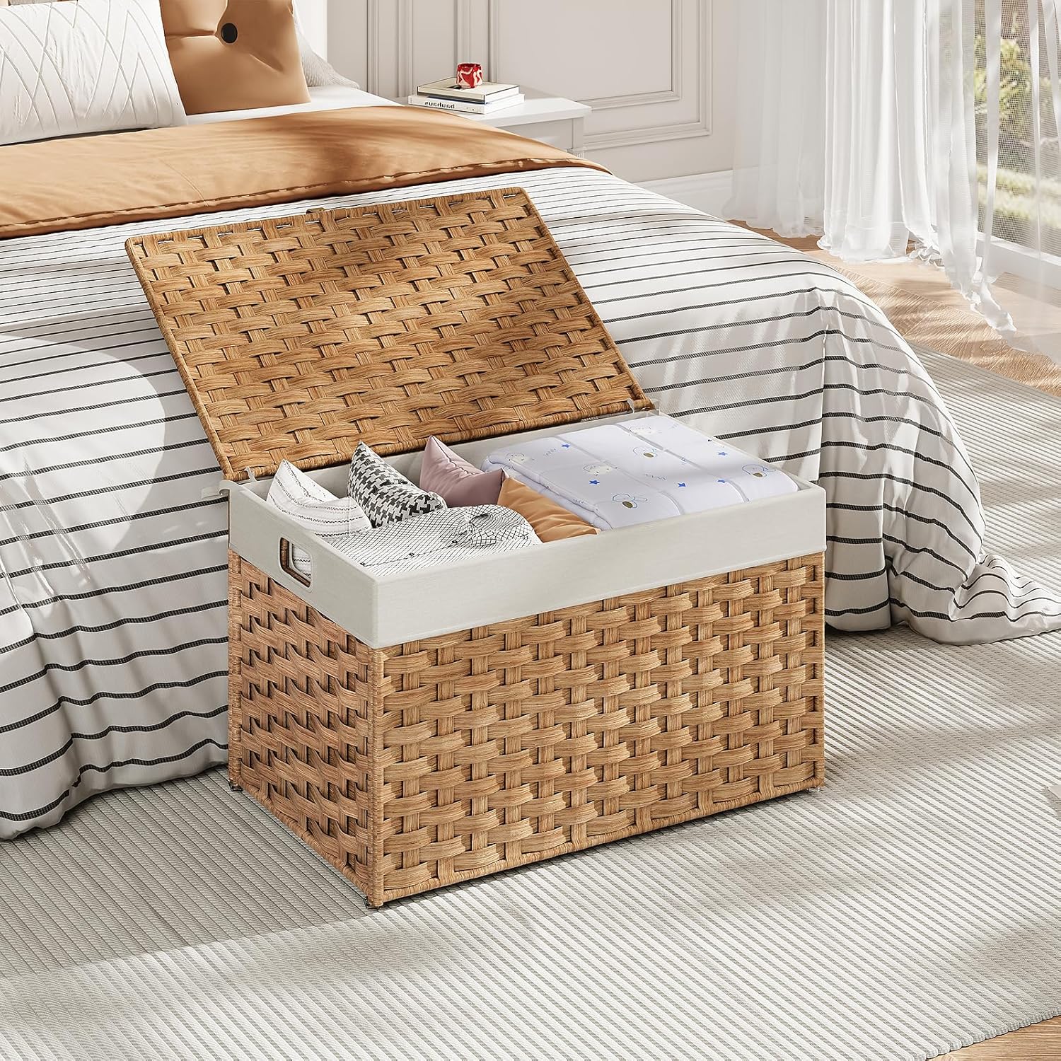 HOOBRO Storage Basket with Lid, 17.2 Gallon (65L) Wicker Basket, Handwoven Blanket Storage Basket