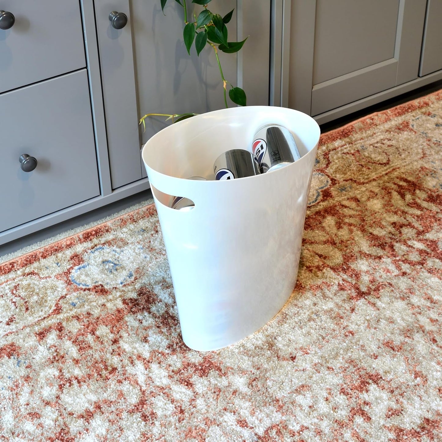 Youngever 2 Gallon Slim Trash Can, Plastic Garbage Container Bin, Small Trash Bin with Handles for