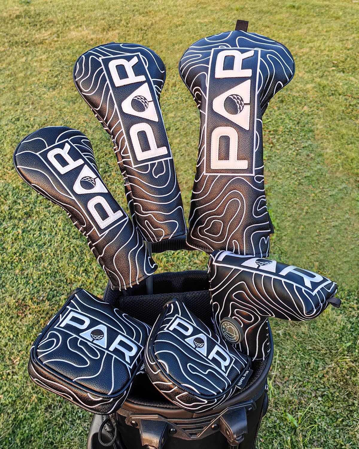 Big Teeth Golf Club Covers Full Set Driver Headcover Fairway Wood Hybrid Golf Club Iron Head