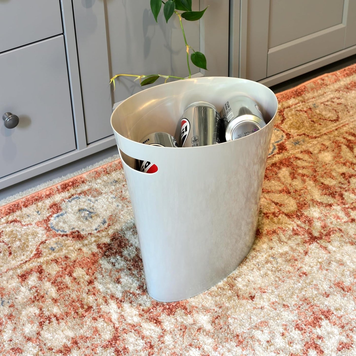 Youngever 2 Gallon Slim Trash Can, Plastic Garbage Container Bin, Small Trash Bin with Handles for