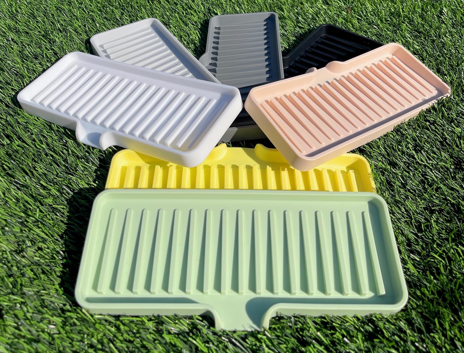 Happitasa Silicone Soap Dish Tray and Sponge Holder with Drain Chute | Bathroom and Kitchen Sink