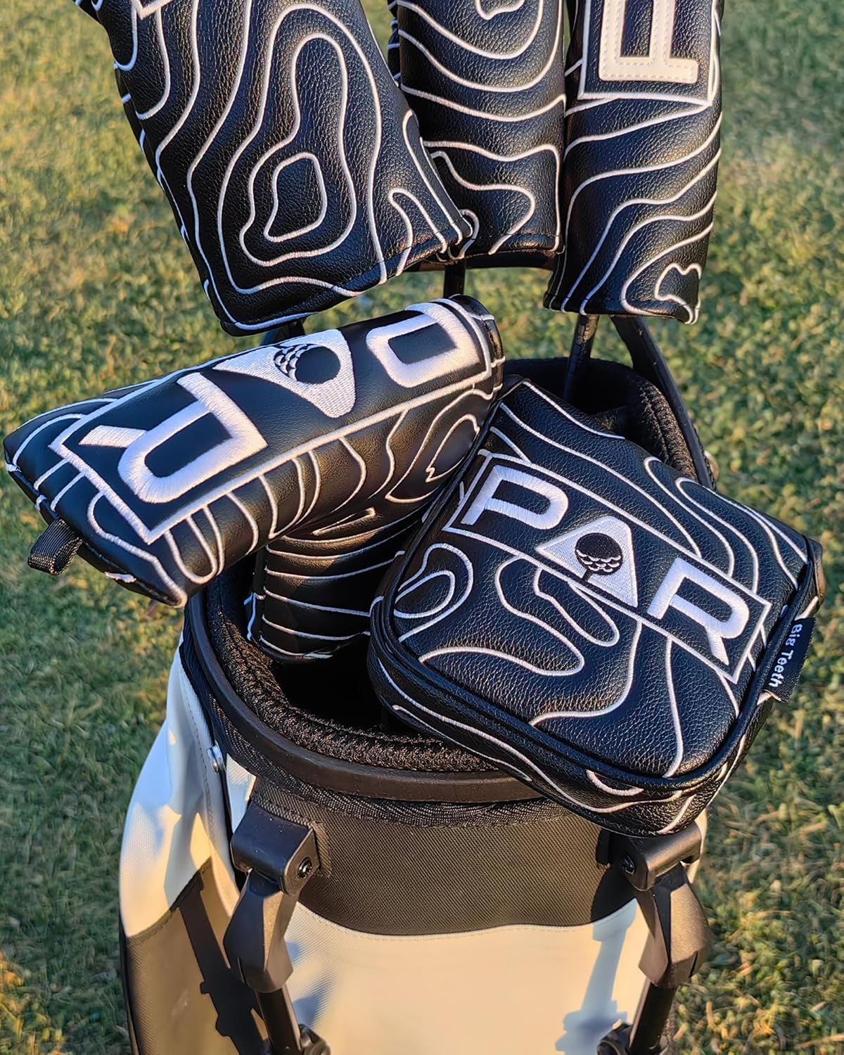 Big Teeth Golf Club Covers Full Set Driver Headcover Fairway Wood Hybrid Golf Club Iron Head