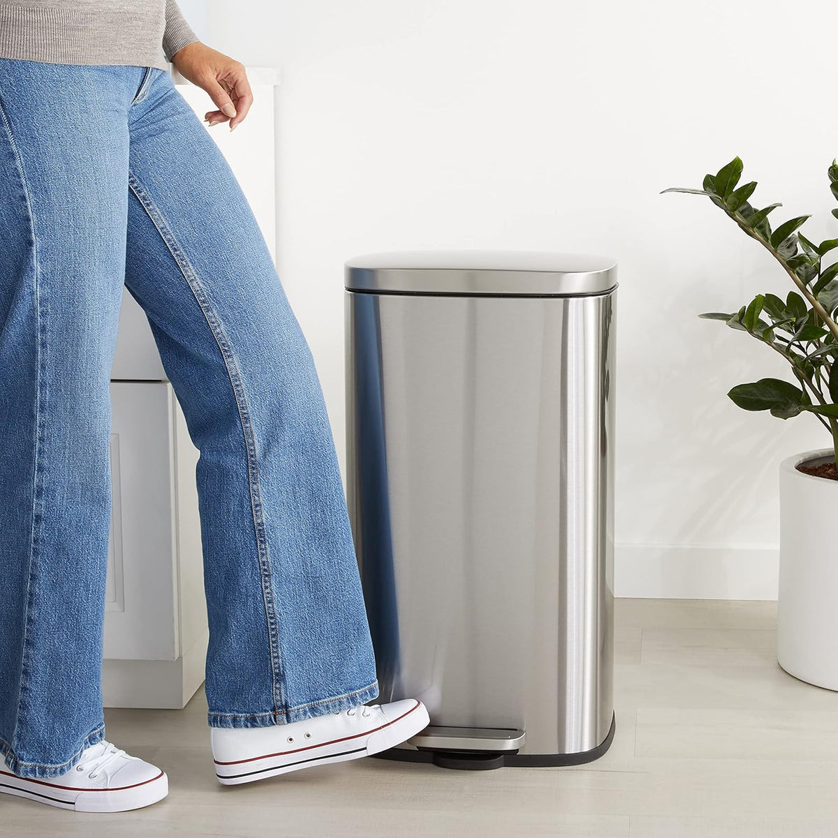 Amazon Basics Smudge Resistant Rectangular Trash Can With Soft-Close Foot Pedal, Brushed Stainless