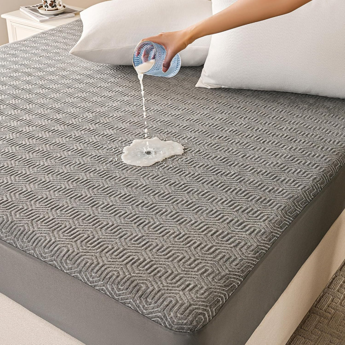 GRT Queen Mattress Protector Waterproof, Breathable Bamboo Charcoal Fiber Mattress Cover, Noiseless